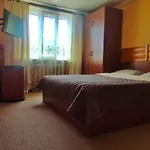 Dream House 게스트하우스 야렘체